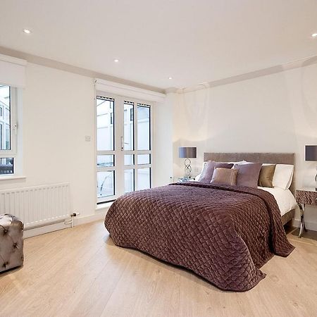 לונדון Stunning 2-Bedroom-Hosted By Sweetstay מראה חיצוני תמונה